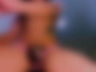 Live cam show with KeilaFerrer - Brown Eyes on CamSodaAdn