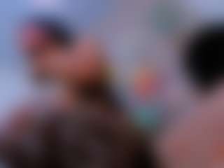 Live cam show with KeilaFerrer - Spank on Hubzter Live