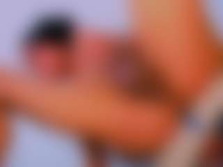 Live cam show with KeilaFerrer - Dirty Talk on madthumbs