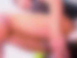 Live cam show with KeilaFerrer - Muscular on SpankPalCams