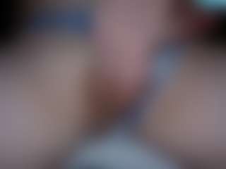 Live cam show with legendmusicc - Dolphin on AdultVida.com