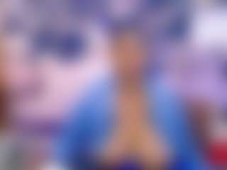 Live cam show with IndianVa - Trimmed Granny on livesuperchat.net