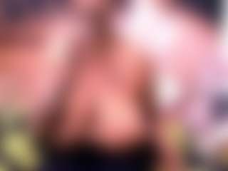 Live cam show with IndianVa - Shaved Pussy on Camsoda