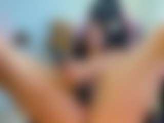 Live cam show with eva-lee18 - Ahegao on CamClone