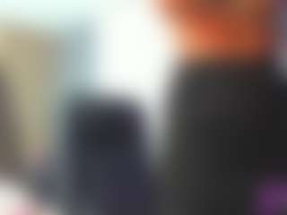 Live cam show with EvaNoelleX - Latina on Camming Site