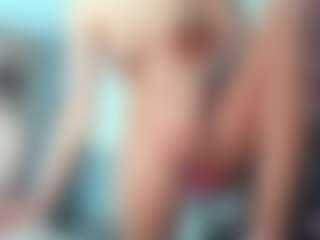 EvaNoelleX's Live Sex Cam Show