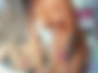 Live cam show with EvaNoelleX - Body Massage on boobsie.com