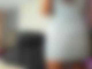 Live cam show with EvaNoelleX - Petite on sexytreat.net