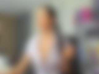 Live cam show with EvaNoelleX - Bikini on Fling VIP Chat