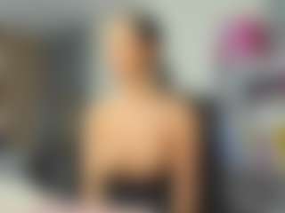 Live cam show with EvaNoelleX - Ass Bouncing on intimatelivegirls.com
