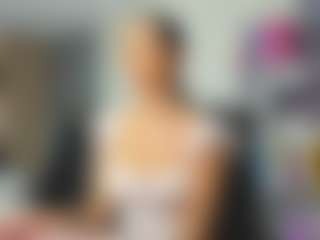 Live cam show with EvaNoelleX - Body Massage on chickslive.net