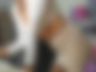 Live cam show with EvaNoelleX - HD Lovense on livesuperchat.net