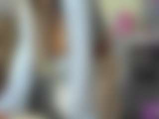Live cam show with EvaNoelleX - Bikini on x69.live