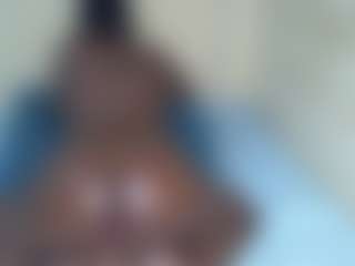 Live cam show with fancylulu - Brown Eyes MILF on Camsoda