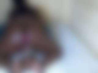 Live cam show with fancylulu - Ebony MILF on SinfulBabes