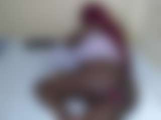 fancylulu MILF webcam performer live streaming