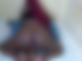 Live cam show with fancylulu - Bikini on CamClone