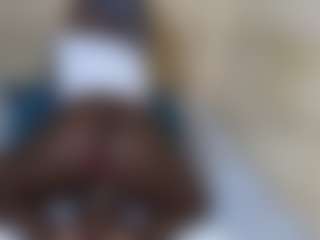 Live cam show with fancylulu - Black Amateur on Stripli.com