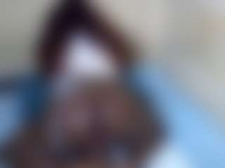 fancyluluとのライブチャットショー - CamsodaのEbony MILF
