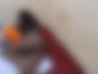 Live cam show with fancylulu - Big Tits on Gym Cam Girls