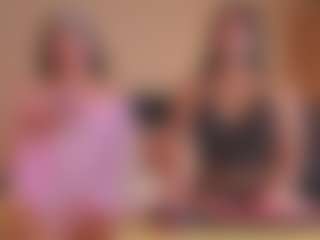 Isa_and_Nata's Live Sex Cam Show