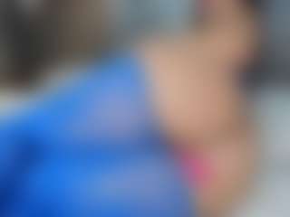 Live cam show with Zenda-Evans - Lush on googirlz