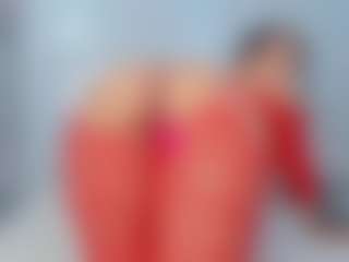 Live cam show with Zenda-Evans - Red Hair on Uber Horny