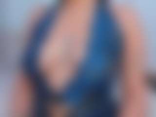 Live cam show with Zenda-Evans - Doggy Style on CamwithHer
