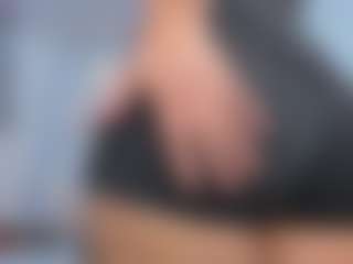 Zenda-Evans's Live Sex Cam Show