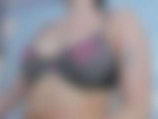 Live cam show with Zenda-Evans - Oil on Camsoda