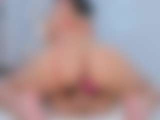 Live cam show with Zenda-Evans - Creampie on StripNow