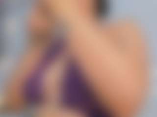 Live cam show with Zenda-Evans - Red Hair Squirt on instabang