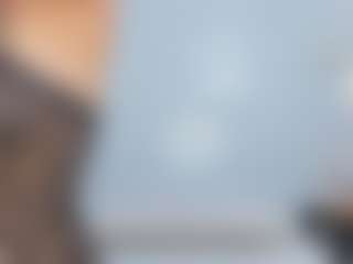 Live cam show with Zenda-Evans - Public on Lustler