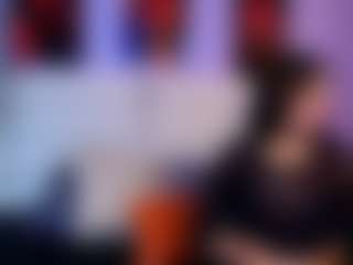 Live cam show with Milan - Brown Hair on Camsoda