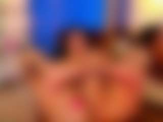 Live cam show with Milan - Brown Hair on intimatelivegirls.com
