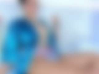 Live cam show with nayelii - Facial on sexylive.show