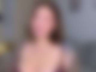 KylieLips's Live Sex Cam Show
