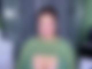 KylieLips's Live Sex Cam Show