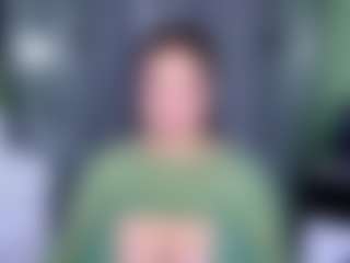KylieLips's Live Sex Cam Show