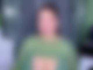 KylieLips's Live Sex Cam Show