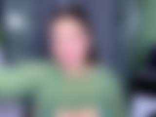 KylieLips's Live Sex Cam Show