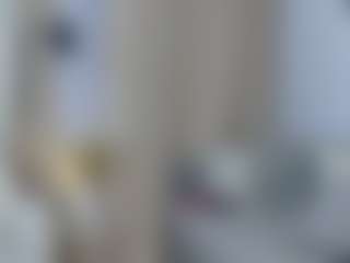KylieLips's Live Sex Cam Show