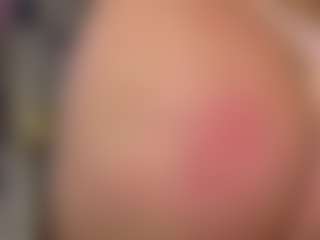 KylieLips's Live Sex Cam Show