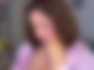 KylieLips's Live Sex Cam Show