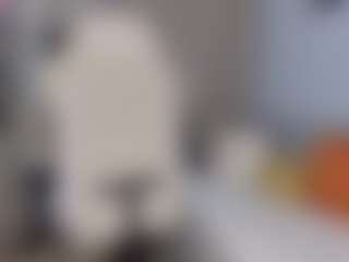 KylieLips's Live Sex Cam Show