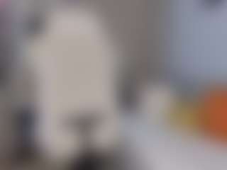 KylieLips's Live Sex Cam Show