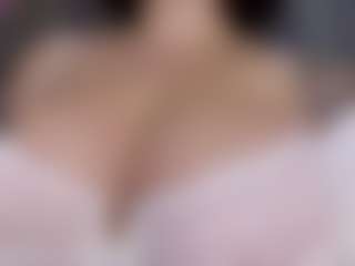 KylieLips's Live Sex Cam Show