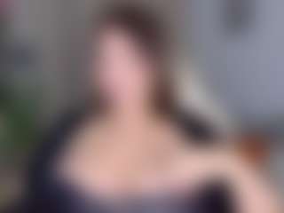 KylieLips's Live Sex Cam Show