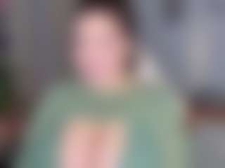 KylieLips's Live Sex Cam Show