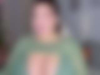 KylieLips's Live Sex Cam Show